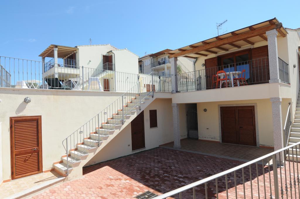 Gf Apartments Li Seddi บาเดซี ภายนอก รูปภาพ