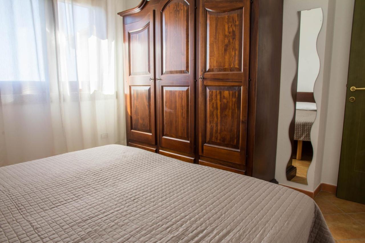 Gf Apartments Li Seddi บาเดซี ภายนอก รูปภาพ